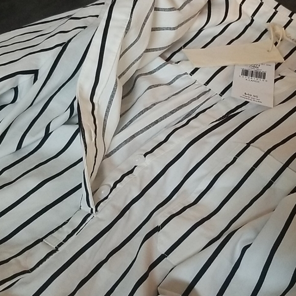 Brand new tunic top - Picture 11 of 12
